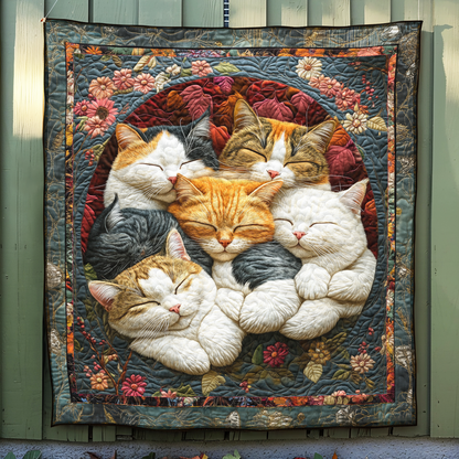 Adorable Sleeping Cats Quilted Blanket NKL041