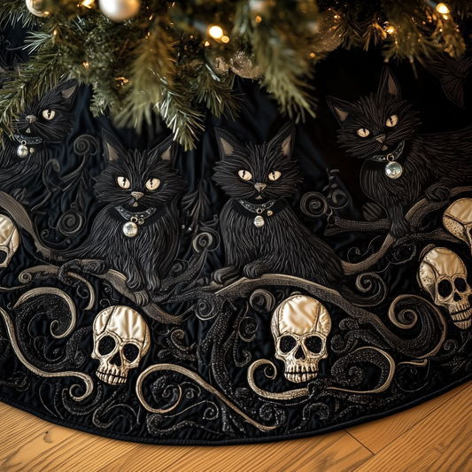 Christmas Skull And Black Cat Quilted Tree Skirt GFTOAB1137