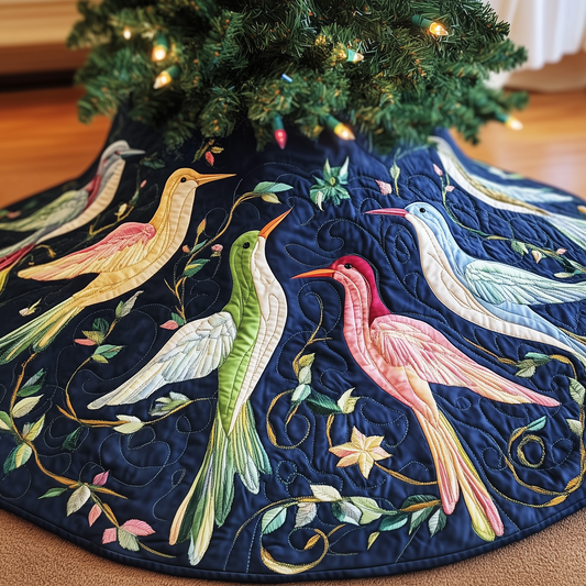 Christmas Humming Bird Quilted Tree Skirt GFTOAB1167