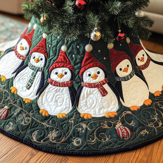 Christmas Penguin Quilted Tree Skirt GFTOAB1274