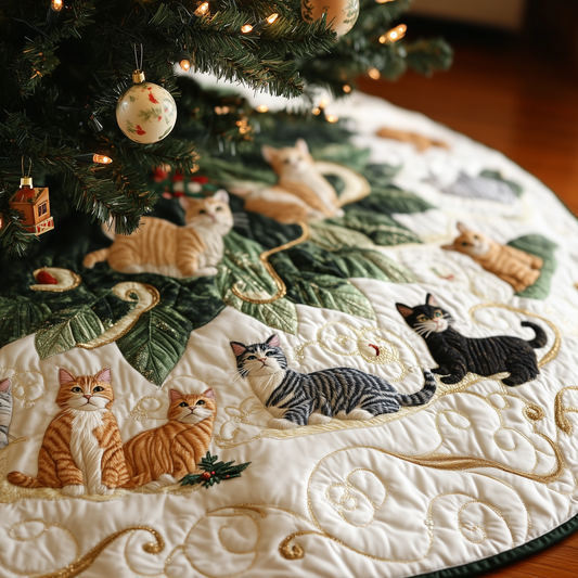 Christmas Cat Quilted Tree Skirt GFTOAB332