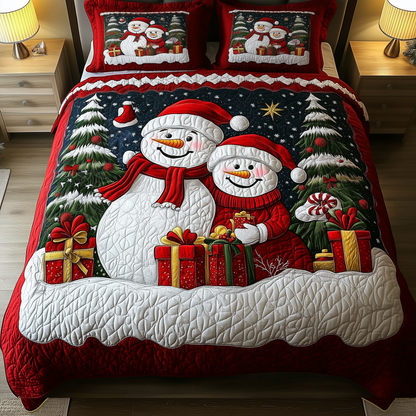 Holiday Cheerful Snowman 3-Piece Quilted Bedding Set GFTOHD1006