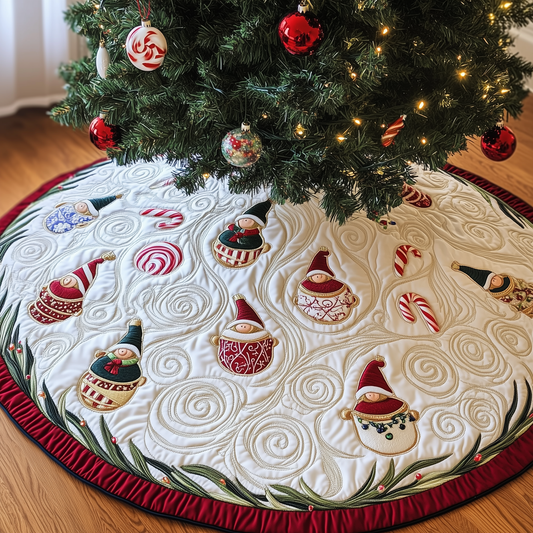 Gnomes Candy Cup Quilted Tree Skirt GFTOHD207