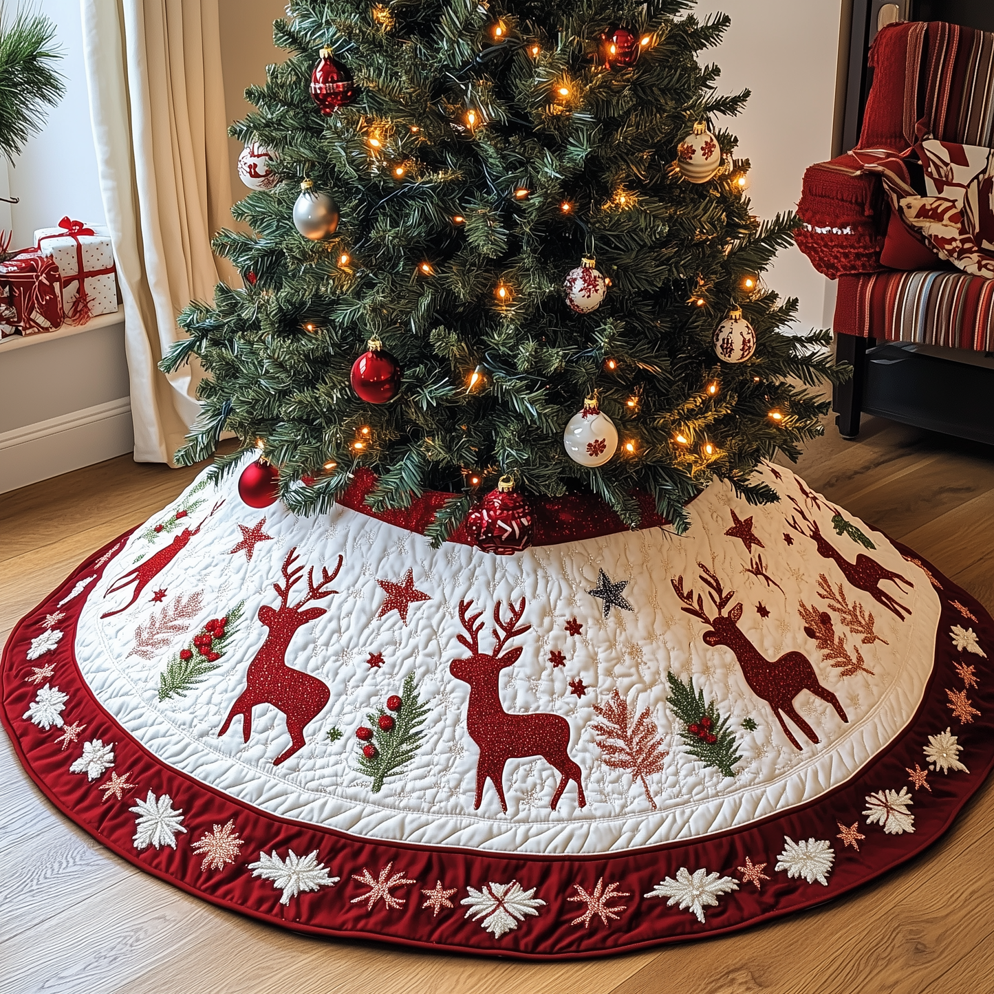 Holiday Reindeer Quilted Tree Skirt GFTOHD284