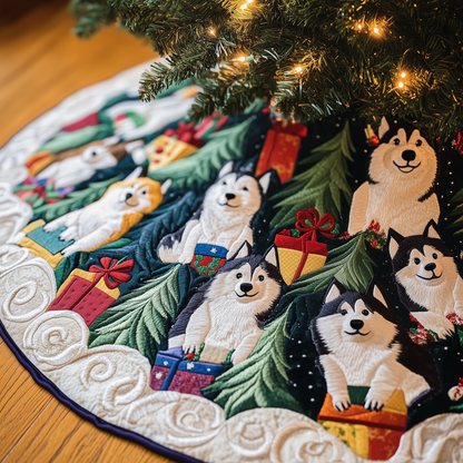 Christmas Husky Quilted Tree Skirt GFTOHD491