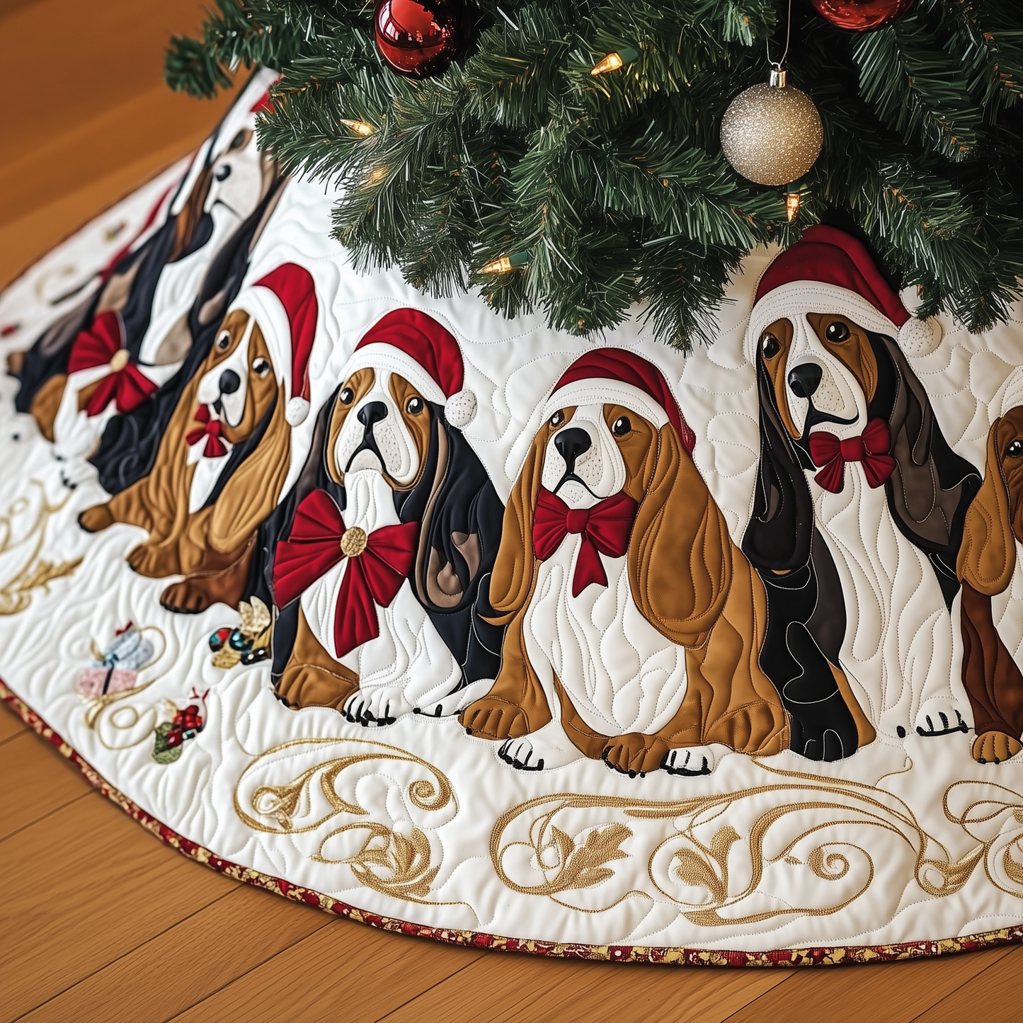 Joyful Basset Hound Quilted Tree Skirt GFTOHD821