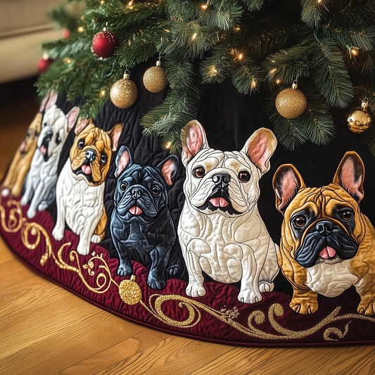 Festive Bulldog Quilted Tree Skirt GFTONL1020