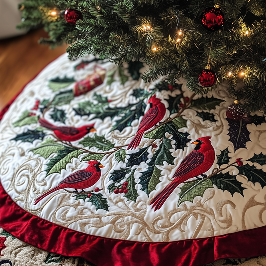 Red Cardinal Quilted Tree Skirt GFTONL498