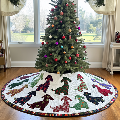 Festive Dachshund Quilted Tree Skirt GFTONL766