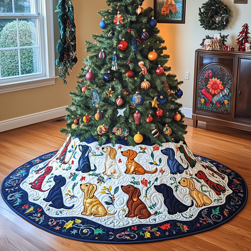 Playful Dachshund Quilted Tree Skirt GFTONL923