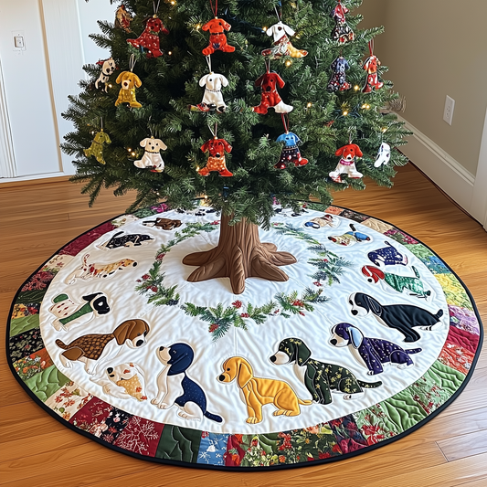 Christmas Beagle Quilted Tree Skirt GFTOTL1009