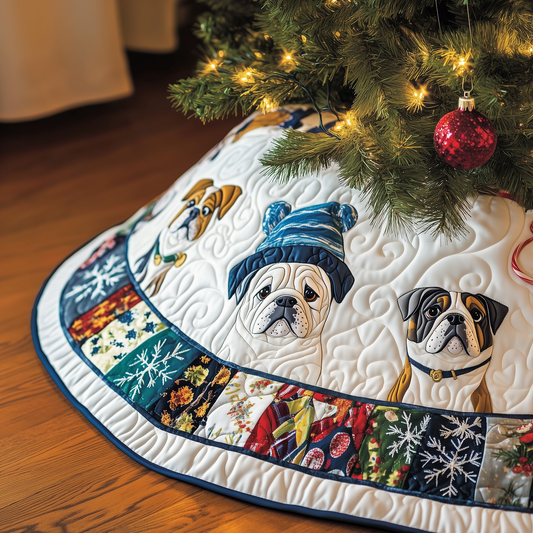 Winter English Bulldog Quilted Tree Skirt GFTOTL1190