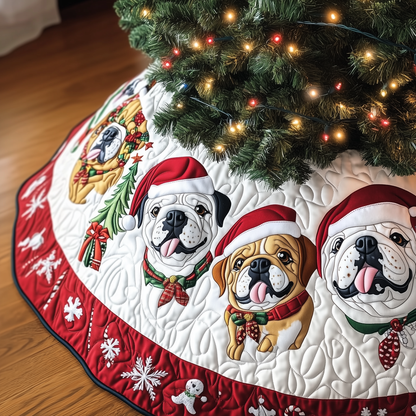 Festive English Bulldog Quilted Tree Skirt GFTOTL1192