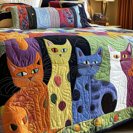 Playful Cats Quilted Blanket GFTOTL344