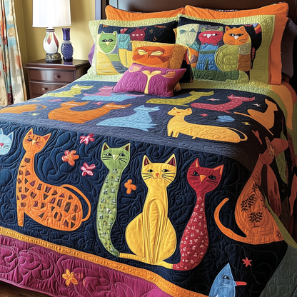 Playful Cats Quilted Blanket GFTOTL346