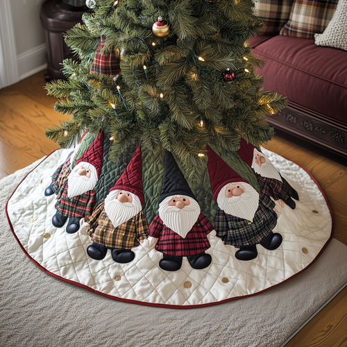 Christmas Gnome Quilted Tree Skirt GFTOTP099